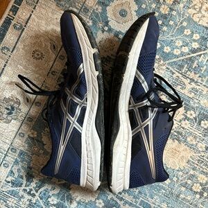 ASICS used men’s shoes size 13 extra wide